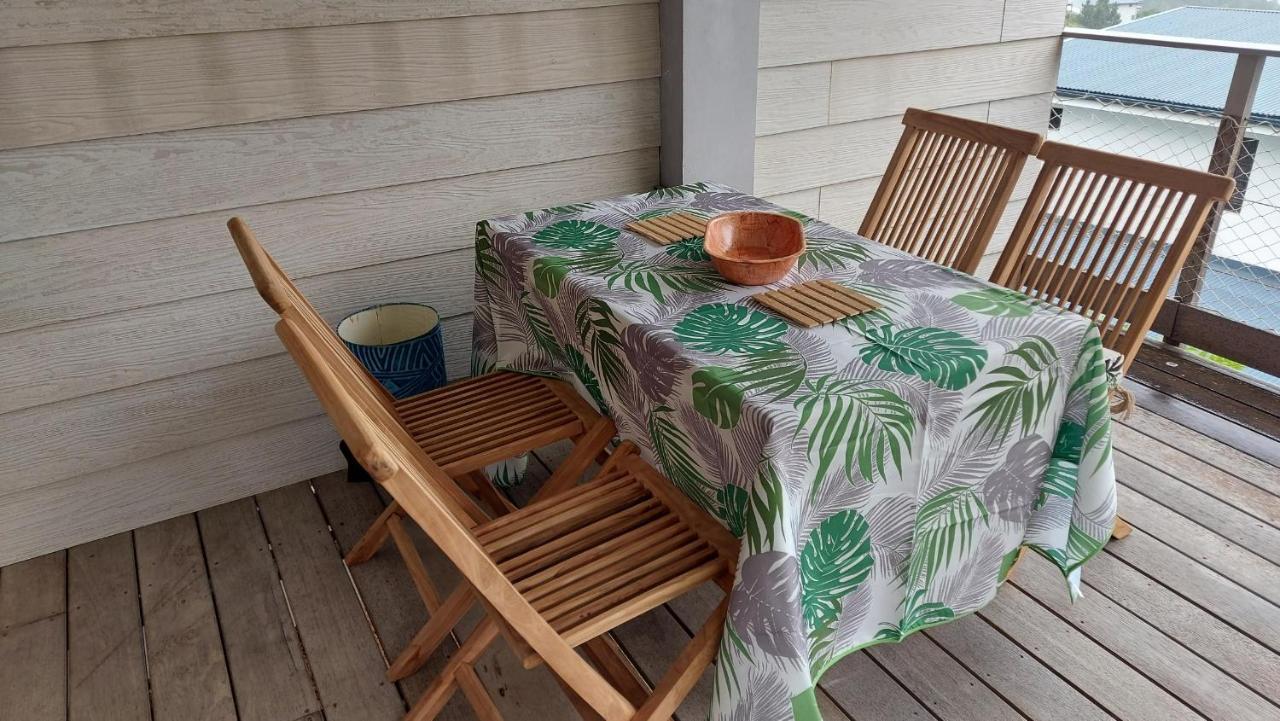 Studio Vaimiti Pour 2 Personnes Vue Mer Et Moorea パペーテ エクステリア 写真