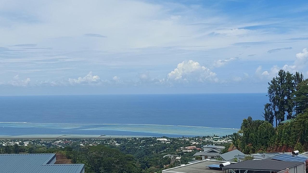 Studio Vaimiti Pour 2 Personnes Vue Mer Et Moorea パペーテ エクステリア 写真